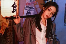 摄影分享：短裙，超酷，机车女神图片