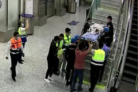 焦点访谈丨跨越1400公里的接力救援！为新疆男孩儿接一臂之力图片