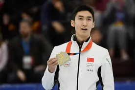 短道世界杯盐湖城站男子500米决赛 武大靖破世界纪录夺冠