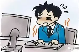 经常久坐少动？练练这几个动作，帮颈肩放松一下图片