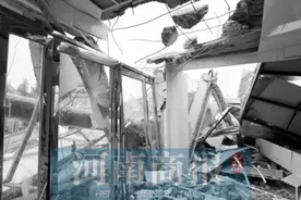 市场被拆租金没退 商户慌了 郭店镇政府：属于违建必须拆图片