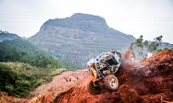 奥特曼激斗传010（2018CFCR中国丛林越野系列赛都峤山站圆满落幕）