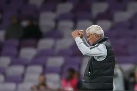 里皮正式出任国足主帅，四十强赛将成“银狐”续约与否的第一道难关图片