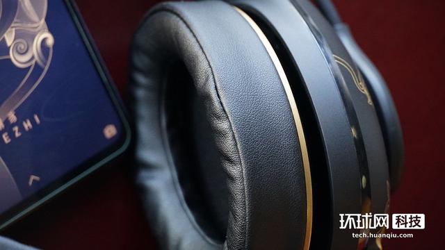 一键消音K歌必备 小米蓝牙耳机K歌故宫版体验