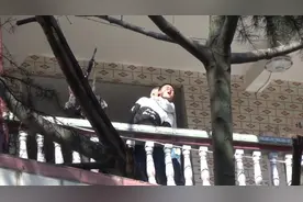 大片！多机位直击武警城市反劫持演练视频封面