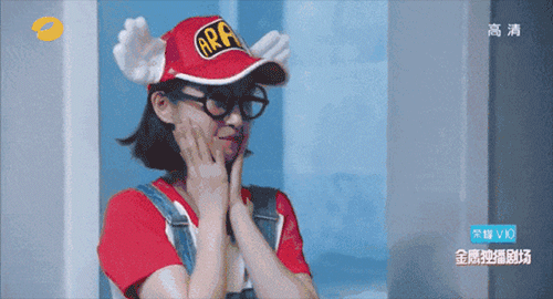 《小女花不弃》嫩颜成团宠 ，37岁林依晨剧外蓝颜美男一箩筐，盘她！