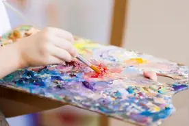 对话韩爱丽：音体美教师短缺的解决之道视频封面