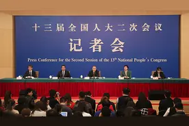 #全国媒体在两会# 张茅：食品安全是重中之重，实行四个最严！视频封面