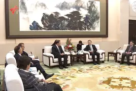 李希会见巴拿马总统巴雷拉视频封面