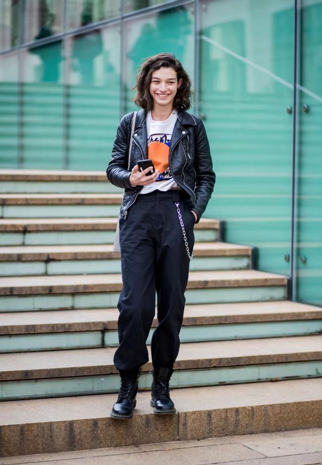 我敬吴宣仪娜扎的“鸡腿裤”一杯！今年瘦腿靠你了昂