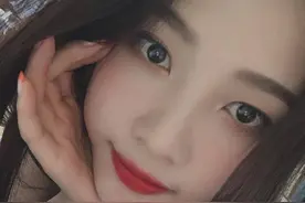 朴秀荣双马尾造型被赞小可爱，独特的肉感身材要火了图片