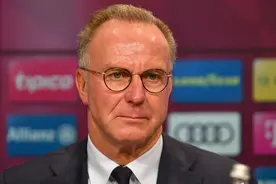 鲁梅尼格：30年拜仁董事生涯的最大错误是请来克林斯曼执教图片