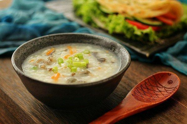花胶海参汤虫草 海参花胶虫草煲鸡汤功效