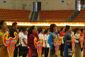 西藏拉萨近千人参与“全民健身日”活动视频封面