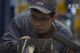 跃动的中国“芯”——焊花飞扬 青春无限视频封面