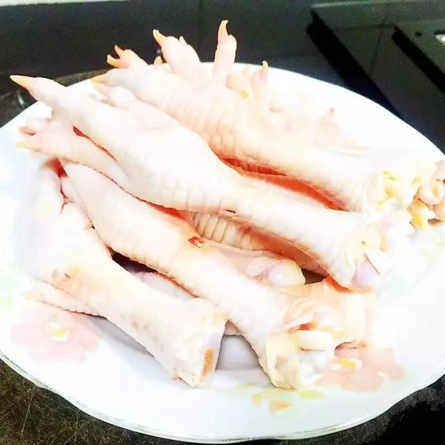 花胶炖椰子窍门 2026年花胶炖椰子窍门图片