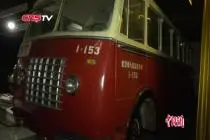 公交司机复原第一代中国造公交车：想留下可触摸的历史视频封面