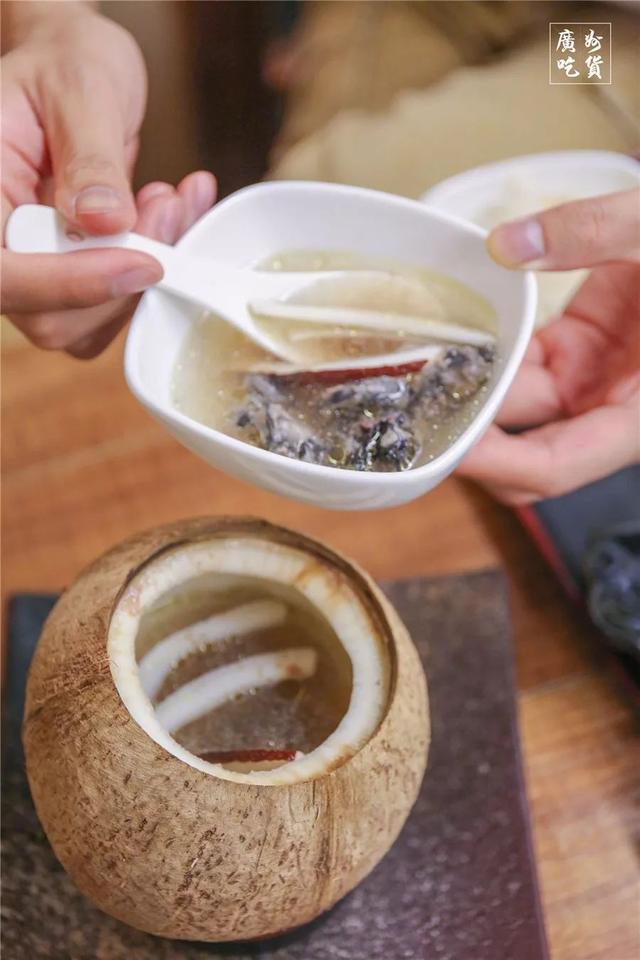 扭伤脚可以喝花胶汤吗 2026年脚扭伤可以吃花胶吗?