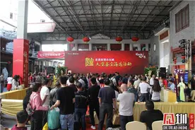 《华山论鉴》走进深圳古玩城 五位鉴定专家现场辨真伪图片