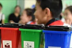 全国237个城市已启动垃圾分类 一年新增垃圾处理企业超7200家视频封面