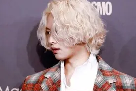 红人馆 | 金希澈恋爱了，竟然不是祝绪丹图片