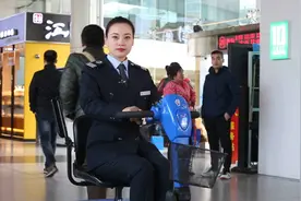 春运来了，济南长途客运站务员“16变”为您演绎不一样的春运故事视频封面