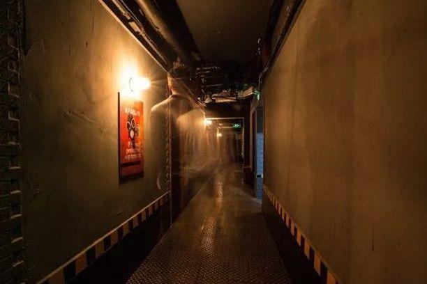 胆小慎入！沉浸式密室、真人吃鸡…还有明星大侦探同款剧本杀