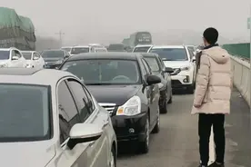 记者返乡Vlog | G45大广高速衡水南站因大雾封闭