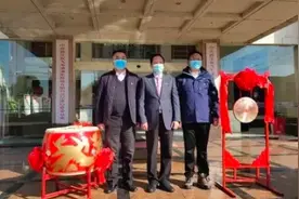 “最朴实”上市仪式：浙企自备锣鼓敲钟视频封面