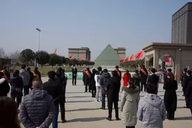 复工复产｜牧原集团促就业提供4万岗位 首批新员工从总部出发上岗图片