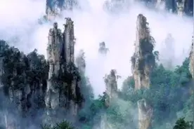 张家界武陵源景区恢复开放，医护人员免票视频封面