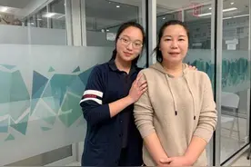 美媒：美17岁华裔从上课听不懂到尖子生 移民生要勇于开口图片