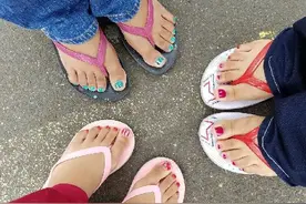 大脚趾指甲淤血怎么办图片