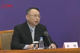 教育部：高考报志愿和录取整体推迟1个月