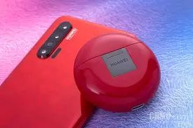 华为FreeBuds 3更新固件：新增支持骨声纹识别特性图片