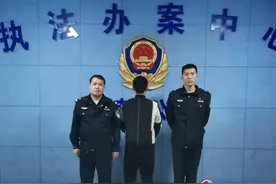 假装外卖小哥 实为掩盖盗窃 兰考县公安局抓获一名冒充外卖人员实施盗窃嫌疑人图片