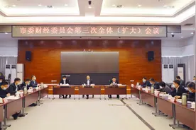 海阳市委书记刘宏涛：奋力实现招引数量和质量双提升图片