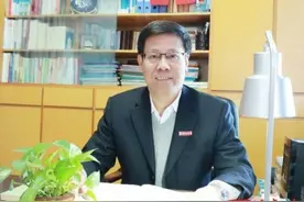 福州十九中校长林远达：惟其磨砺 始得玉成图片