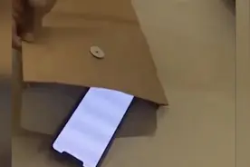 记者采访河南4名儿童被埋事件遭殴打，手机被刷机视频封面