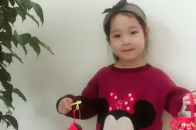 亲子悦读｜妈妈的陪伴是最好的礼物，亲子共读绘本《逃家小兔》图片