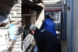 北新桥街道免费回收旧床垫旧沙发等大件废弃物：预约上门 无偿收取图片