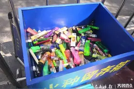 济南千佛山景区设置火种留存箱，一上午暂存300余个打火机图片