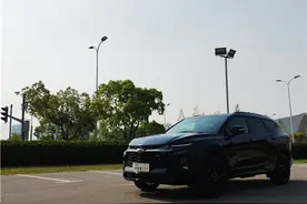 雪佛兰开拓者：汉兰达的最新挑战者图片