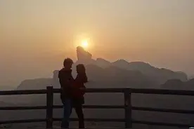 「情感小屋」不成夫妻，还能做情人或者朋友吗？图片