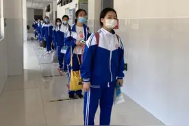 郑州经开区第五中学用满满的仪式感迎接学生返校图片