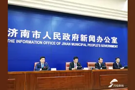 专属福利来了！在济南从教30年的教师坐公交、逛公园可免费图片
