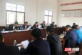 龙山：时荣芬深入湘西州气象局挂点扶贫村调研指导工作图片