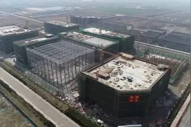 亮一亮山东新动能｜青岛最大海洋医药在建项目功能板块主体封顶图片