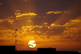 光阴似箭，日月如梭，莫负时光，莫负自我图片