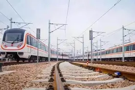 杭州地铁明起可刷全国交通一卡通 与275个城市互联互通图片